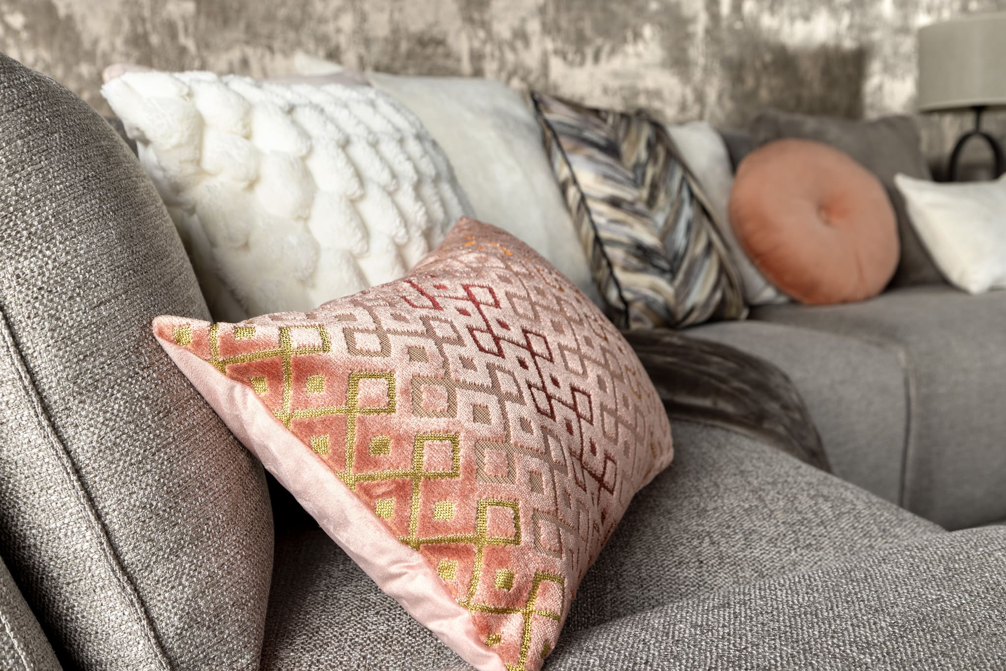 VITA - sierkussen 30x50 cm - geometrisch - Rose Tan - roze