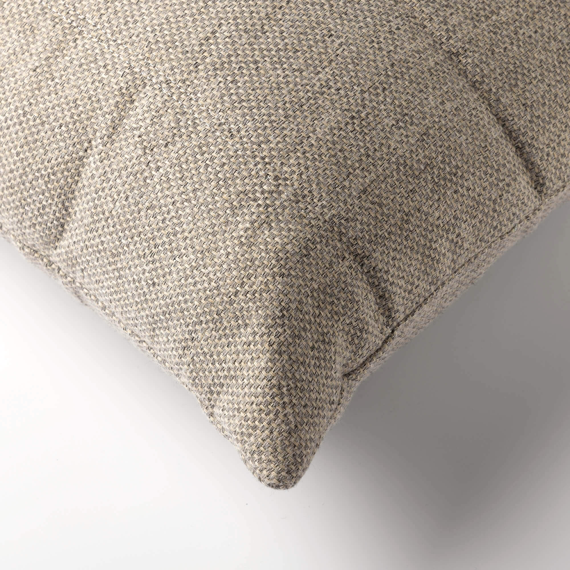 TALIA - Buitenkussen 30x50 cm - waterafstotend en uv-bestendig - Pumice Stone - beige