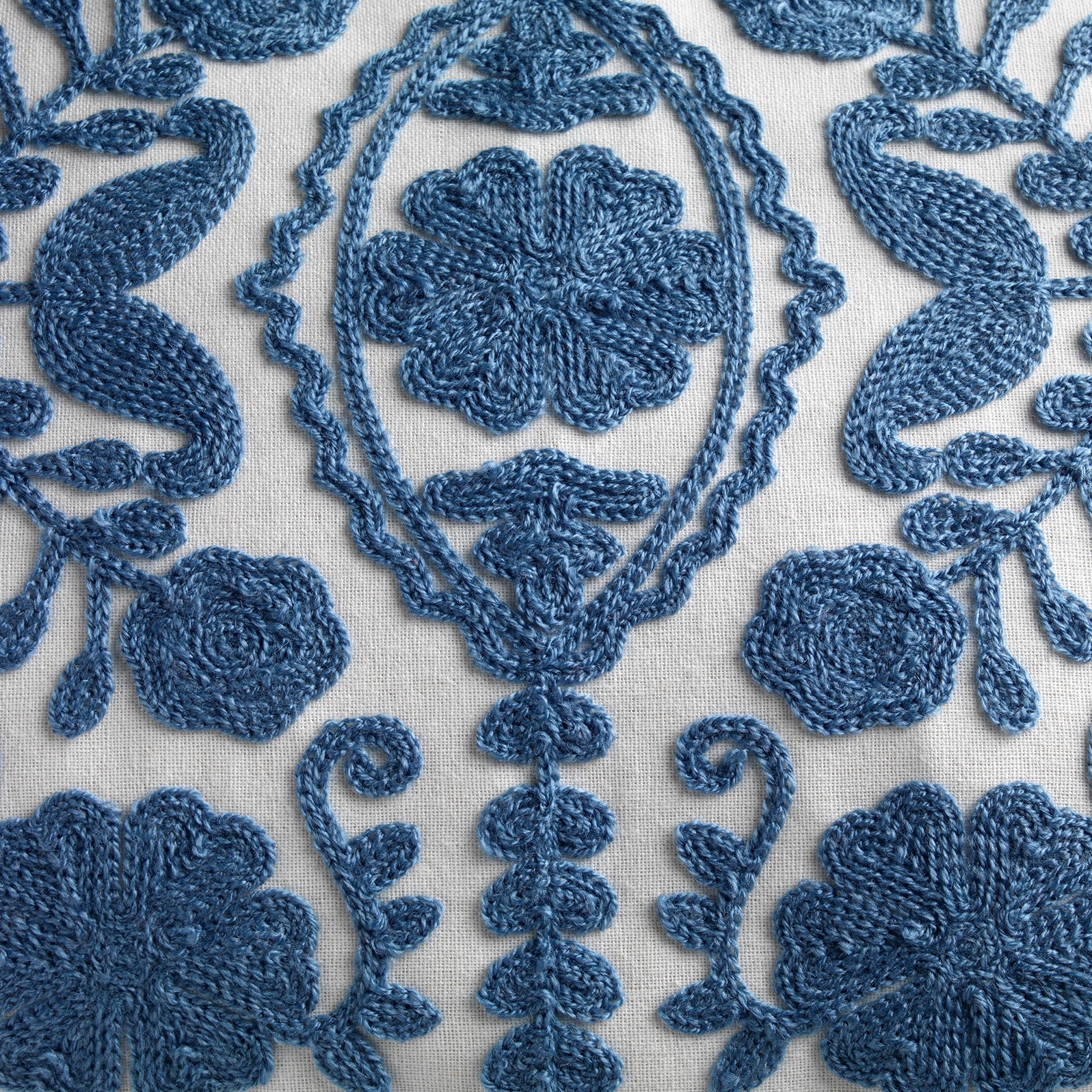 MIMI - Sierkussen van katoen Provincial Blue 30x50 cm MIMI - Sierkussen van katoen Provincial Blue 30x50 cm