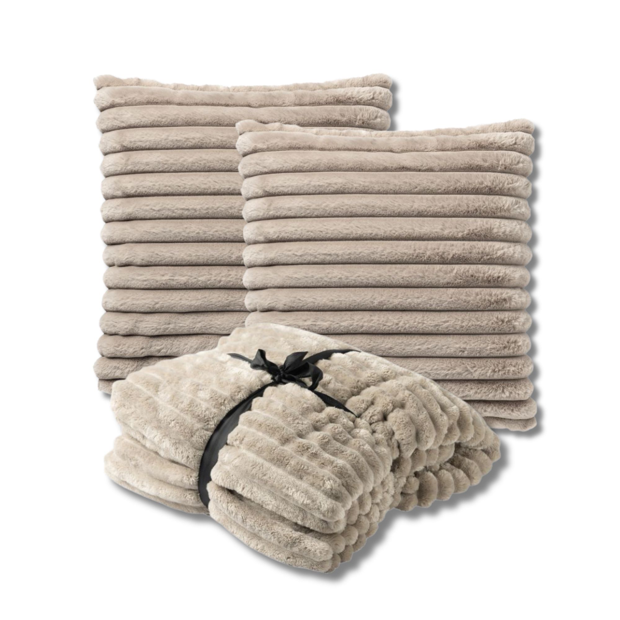VOORDEELSET - 3-delig - Hazel & Ricky - 2 sierkussens 50x50 cm - 1 plaid 150x200 cm - beige