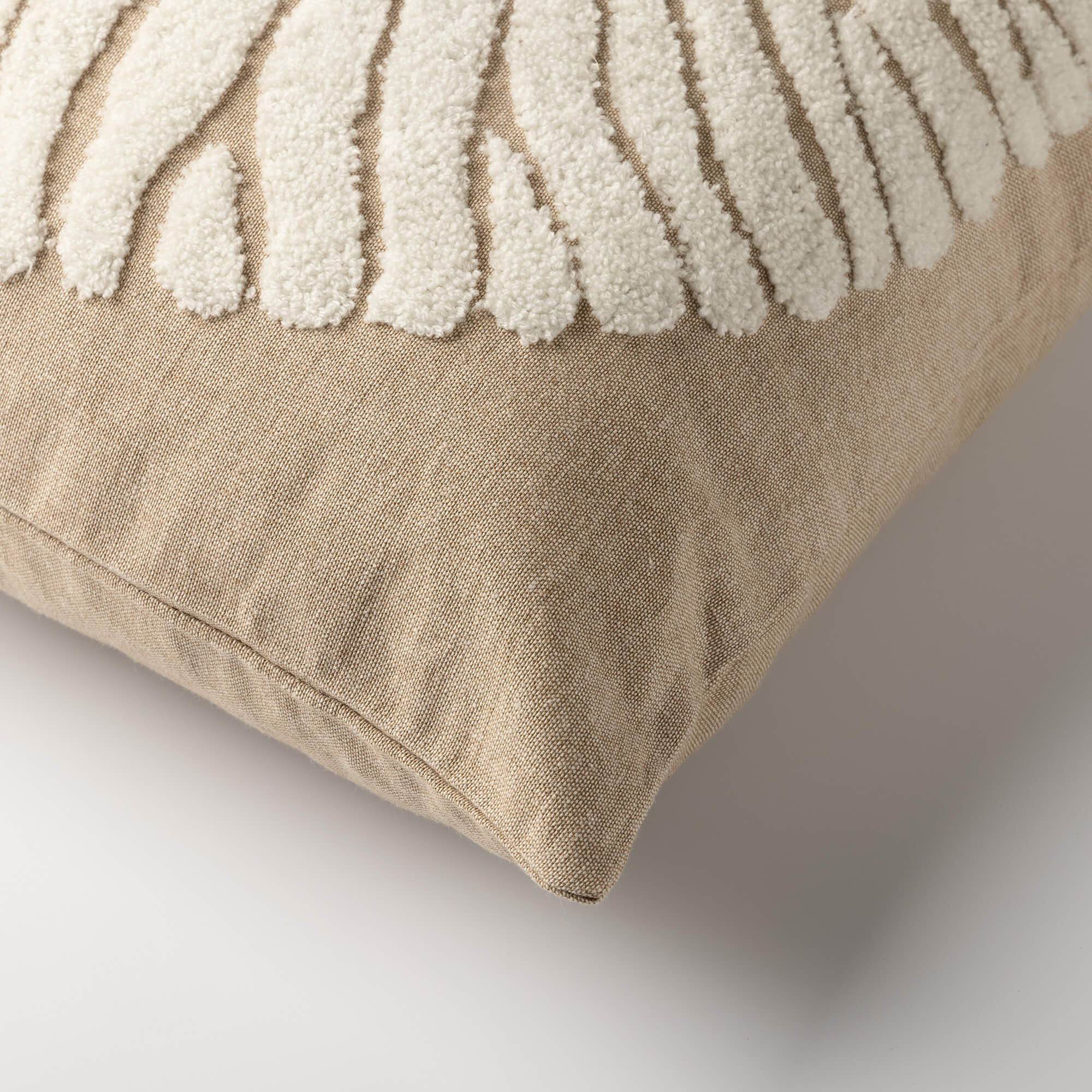MORGAN - Sierkussen 45x45 cm - Irish Cream - beige