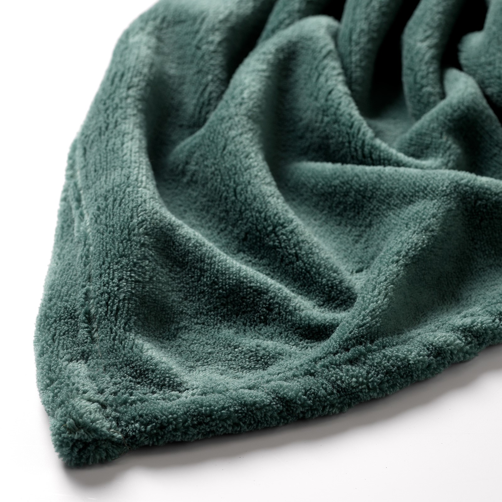 HARVEY - Plaid fleece 150x200 cm - Sagebrush Green - groen - superzacht HARVEY - Plaid fleece 150x200 cm - Sagebrush Green - groen - superzacht