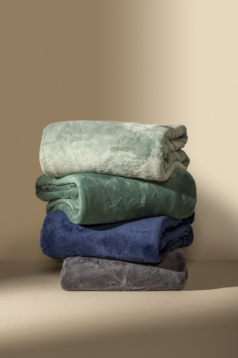 OWEN - Plaid 130x160 cm - coral fleece deken - heerlijk zacht - Sagebrush Green - groen