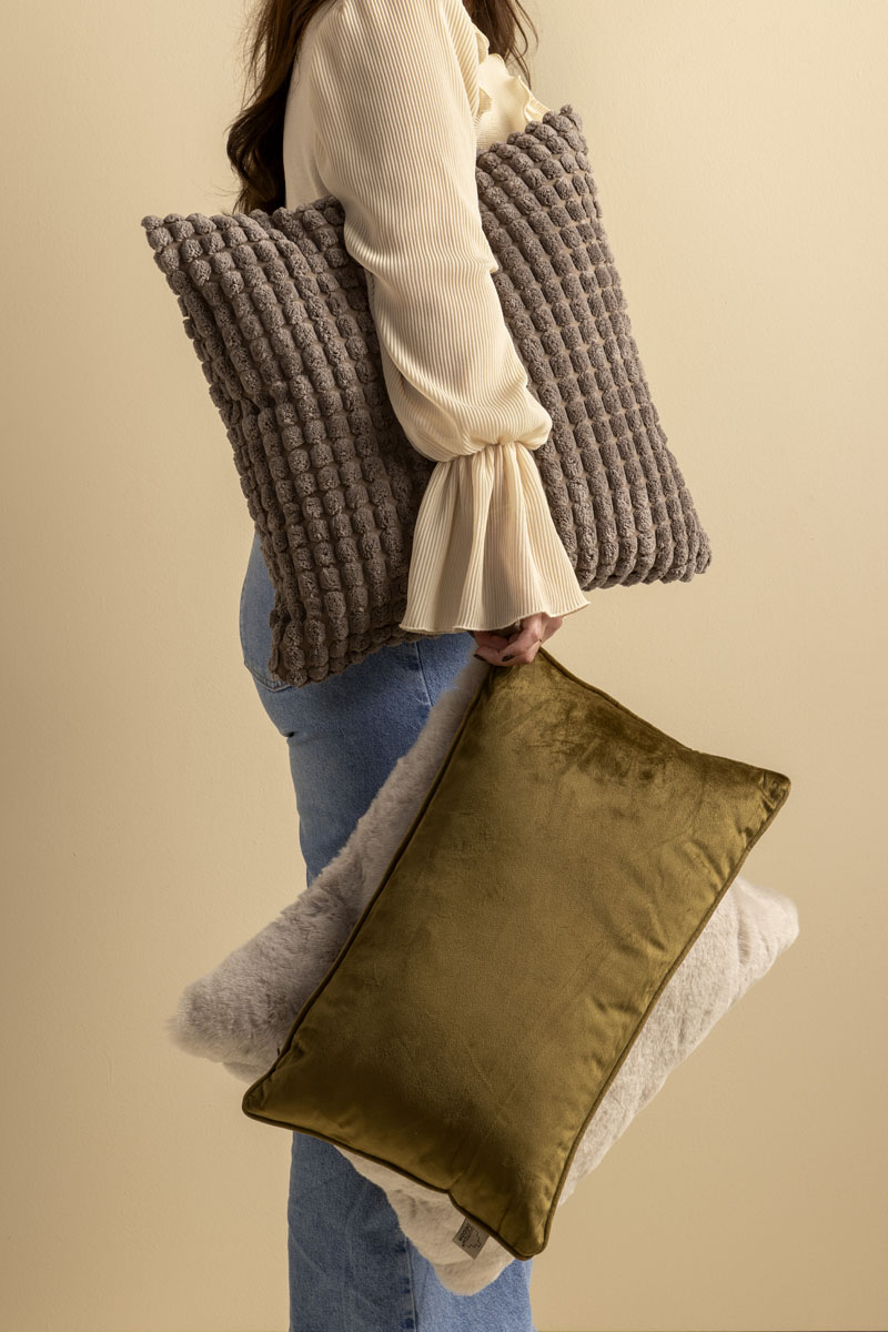 ZAYA - Sierkussen 45x45 cm - bontlook - effen kleur - Pumice Stone - beige