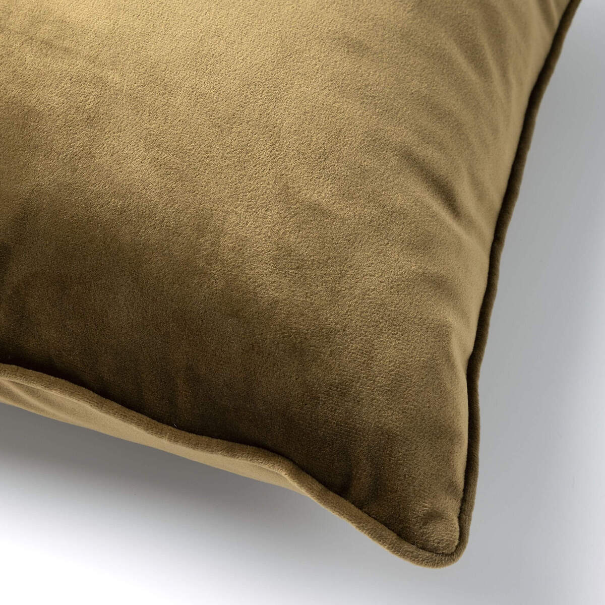 FINN - Sierkussen 60x60 cm - velvet - effen kleur - Military Olive - groen
