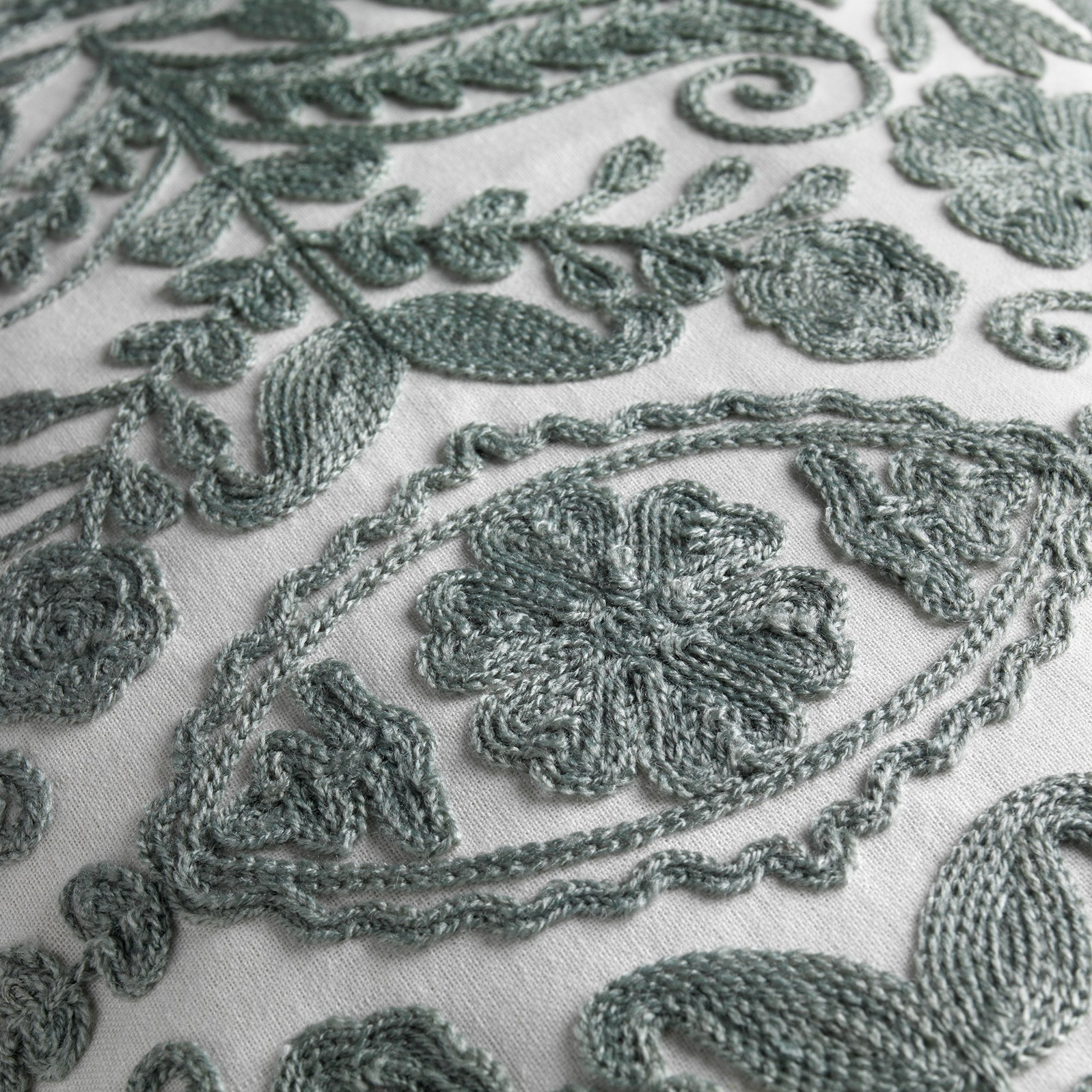 MIMI - Sierkussen van katoen 30x50 cm - Jadeite - groen en wit