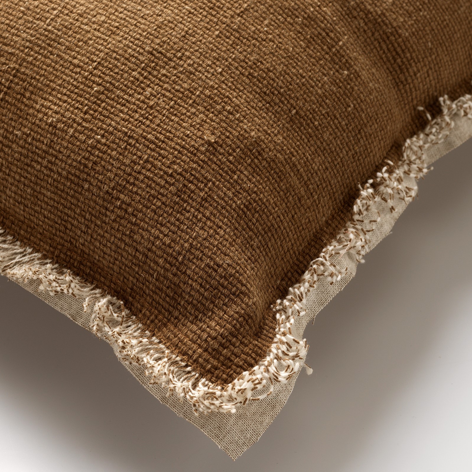 BURTO - Kussenhoes van gewassen katoen Tobacco brown 45x45 cm - bruin BURTO - Kussenhoes van gewassen katoen Tobacco brown 45x45 cm - bruin