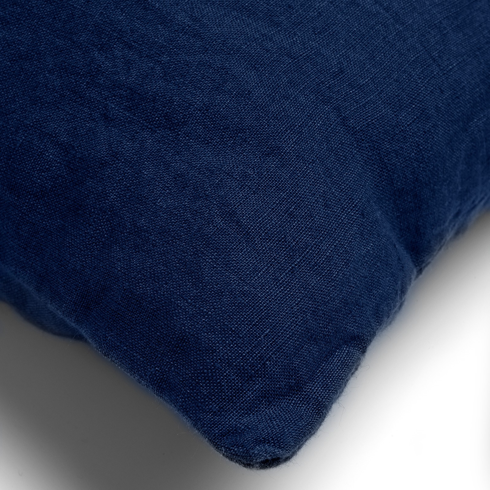 LINN - Sierkussen 45x45 cm - 100% linnen - effen kleur - Insignia Blue - donkerblauw
