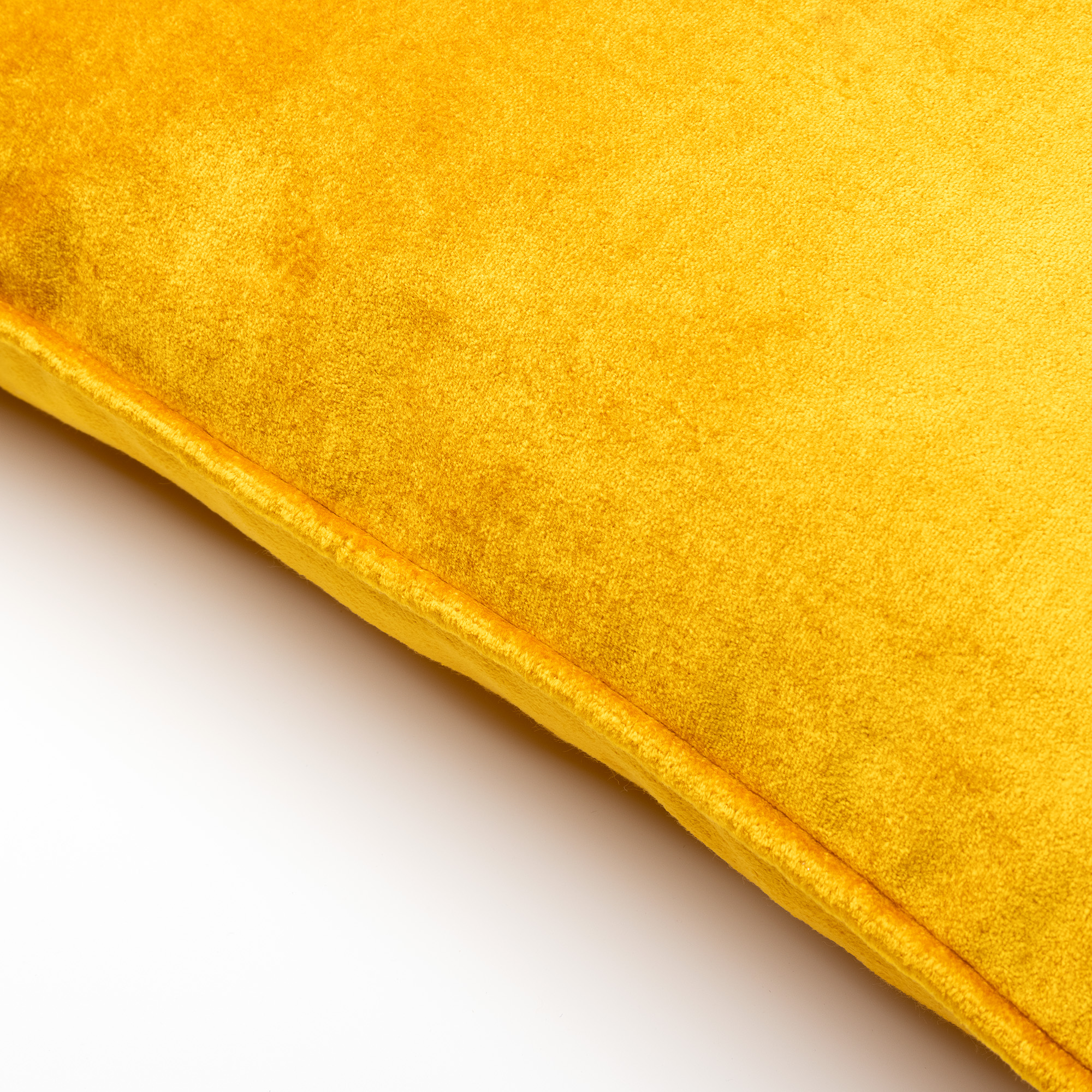 CHLOE | Sierkussen 30x50 cm | Golden Glow | Geel | Hoii | met duurzame kussenvulling