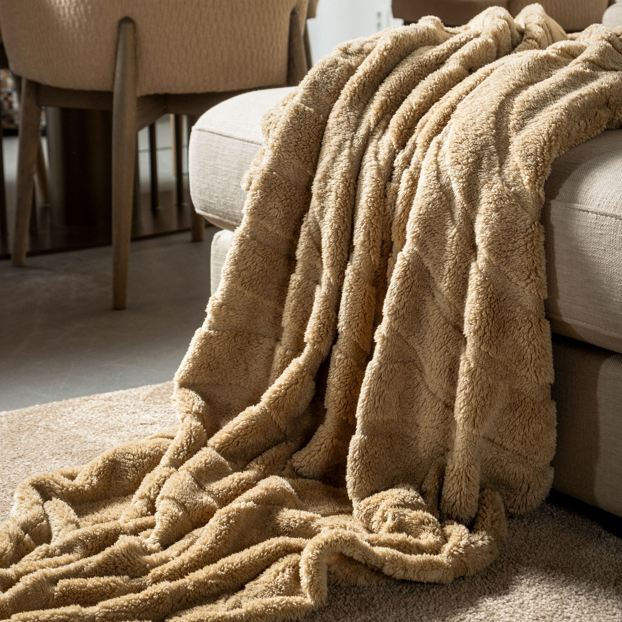 LESLIE - plaid 150x200 cm - 100% gerecycled polyester - Irish Cream - beige