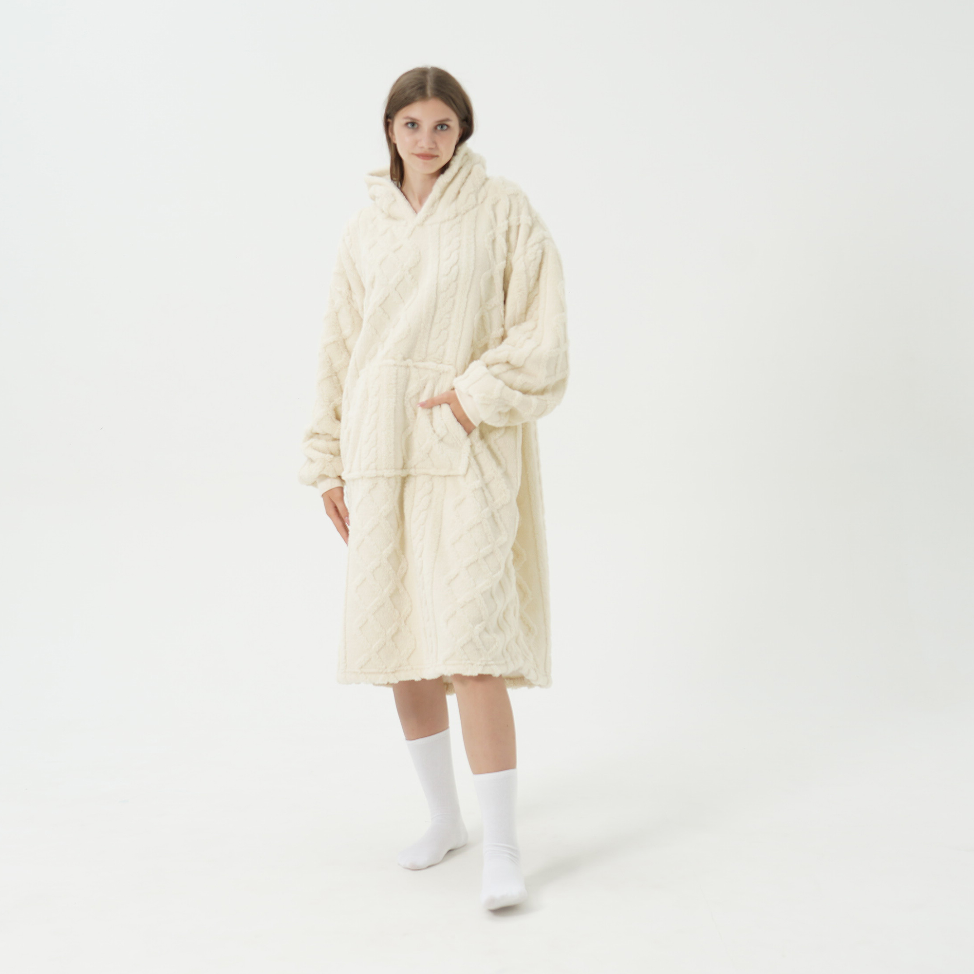 SOPHIE Oversized Hoodie - 70x110 cm - Hoodie & deken in één - extra grote kabeltrui met capuchon - Bone White - offwhite