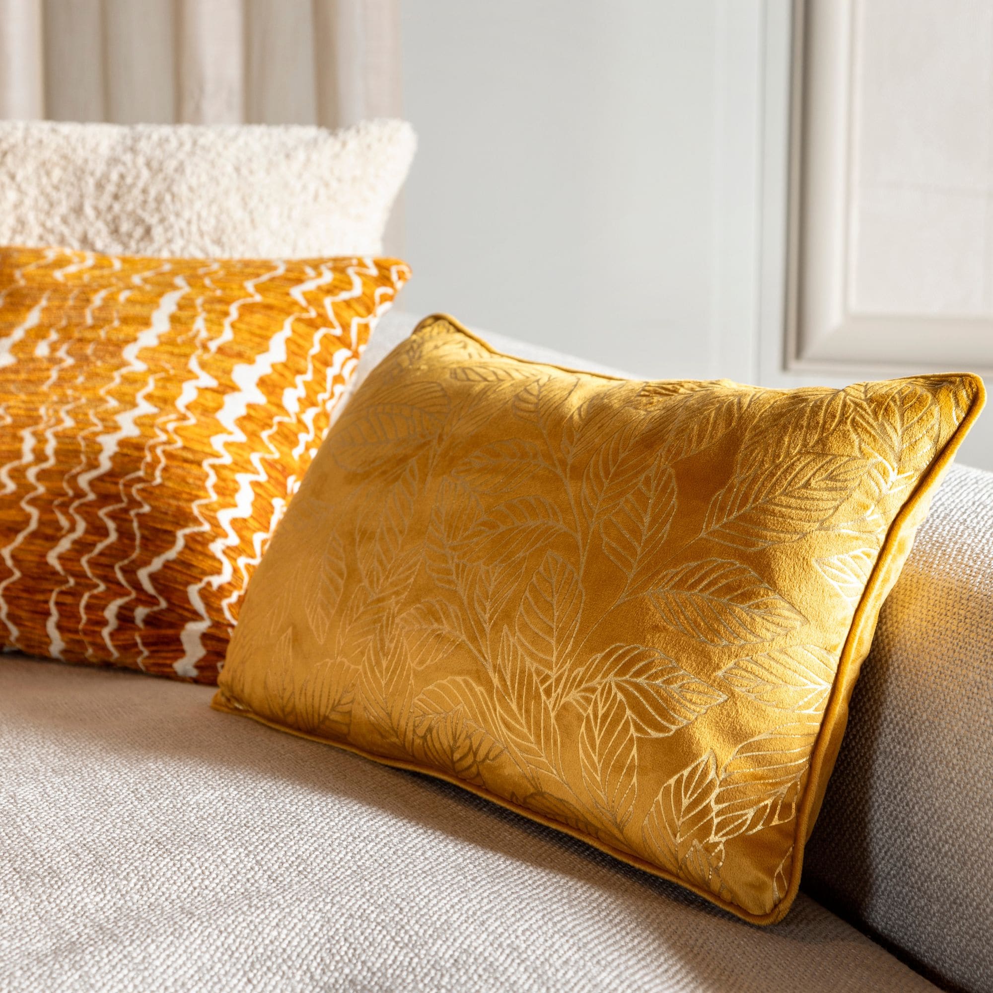 ERIN - sierkussen 45x45 cm - Potters Clay - geweven structuur - oranje