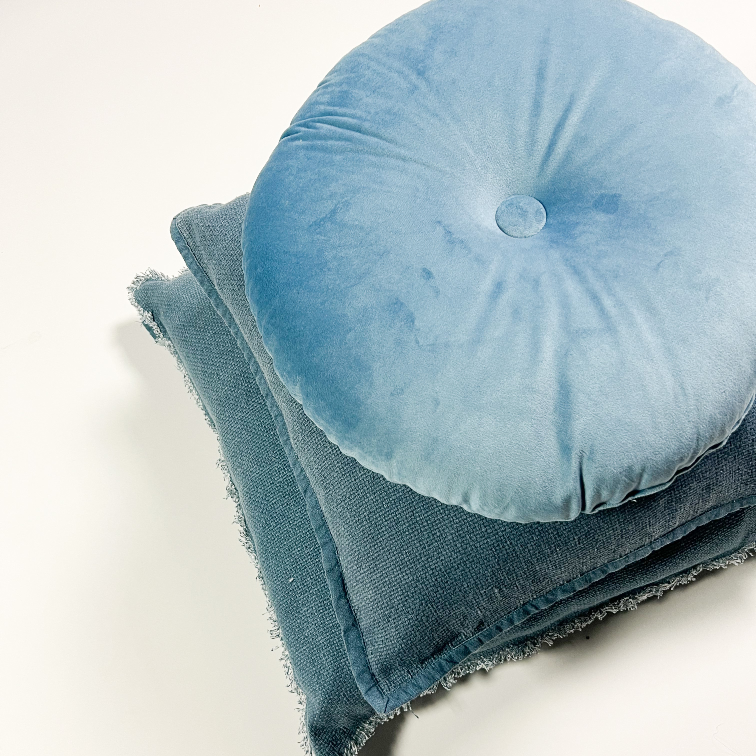 BURTO - Sierkussen van gewassen katoen Provincial Blue 60x60 cm - blauw