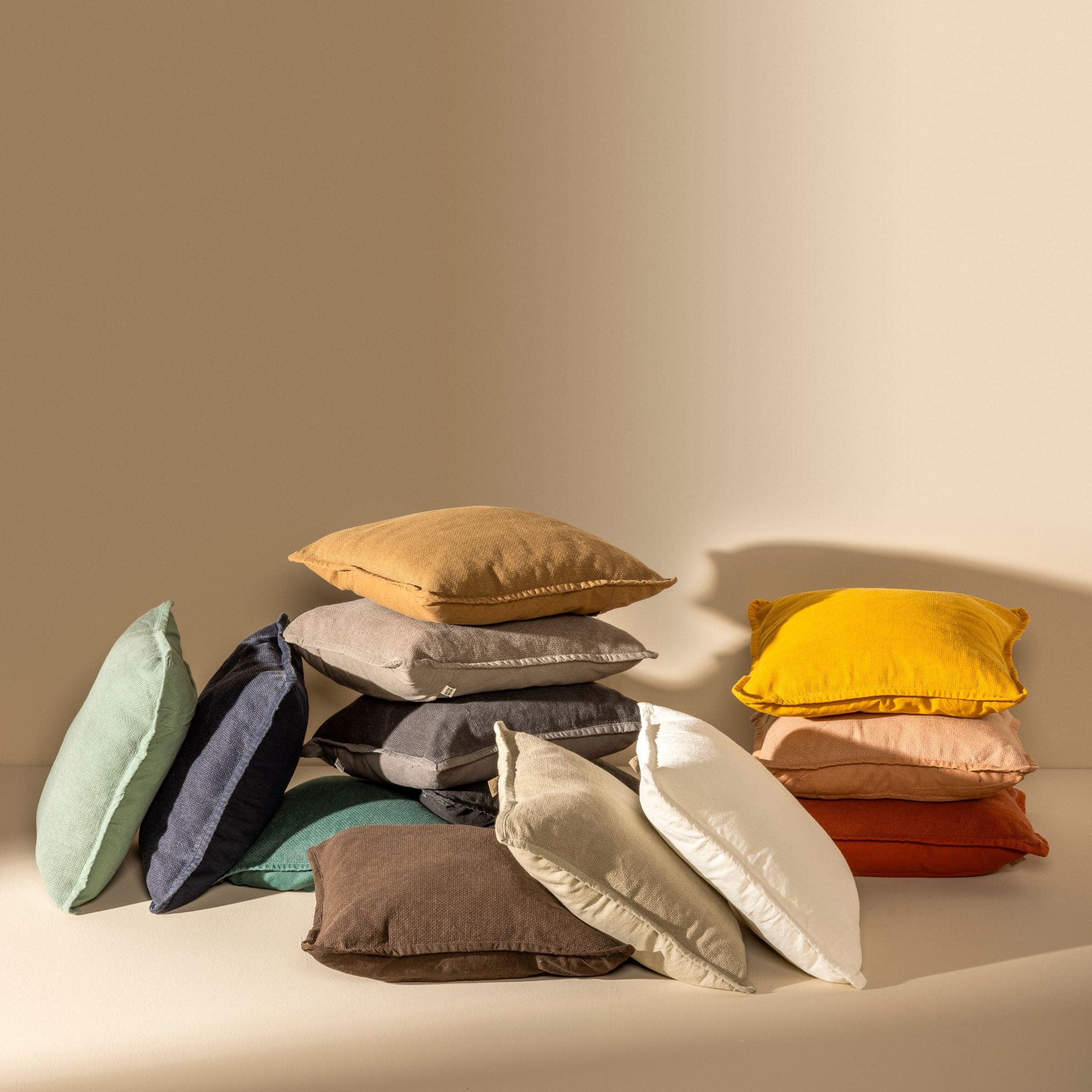 BOWIE - Sierkussen 45x45 cm - van gewassen katoen - Tobacco Brown - bruin