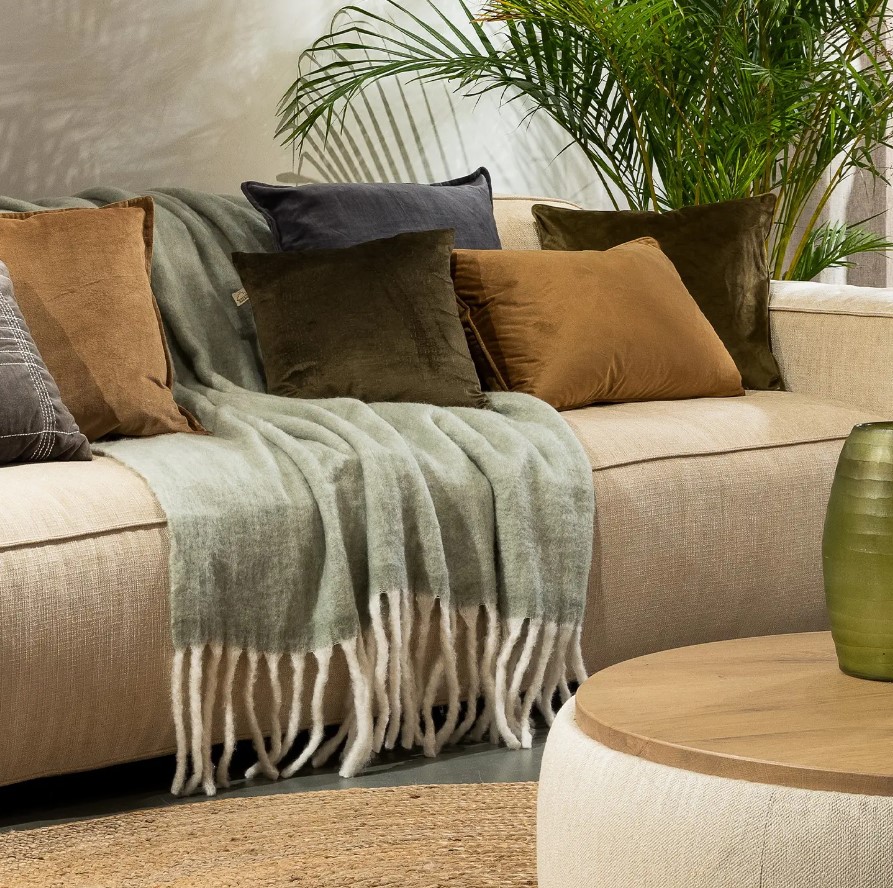 LIBBE - Plaid 130x170 cm - Deken met wol en flosjes - superzacht - Micro Chip - lichtgrijs