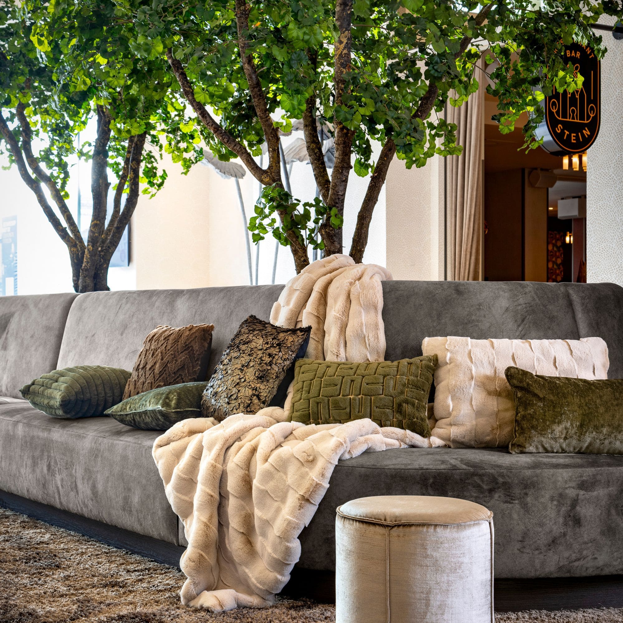 FERRON - plaid 140x180 cm - imitatiebont - Irish Cream - beige