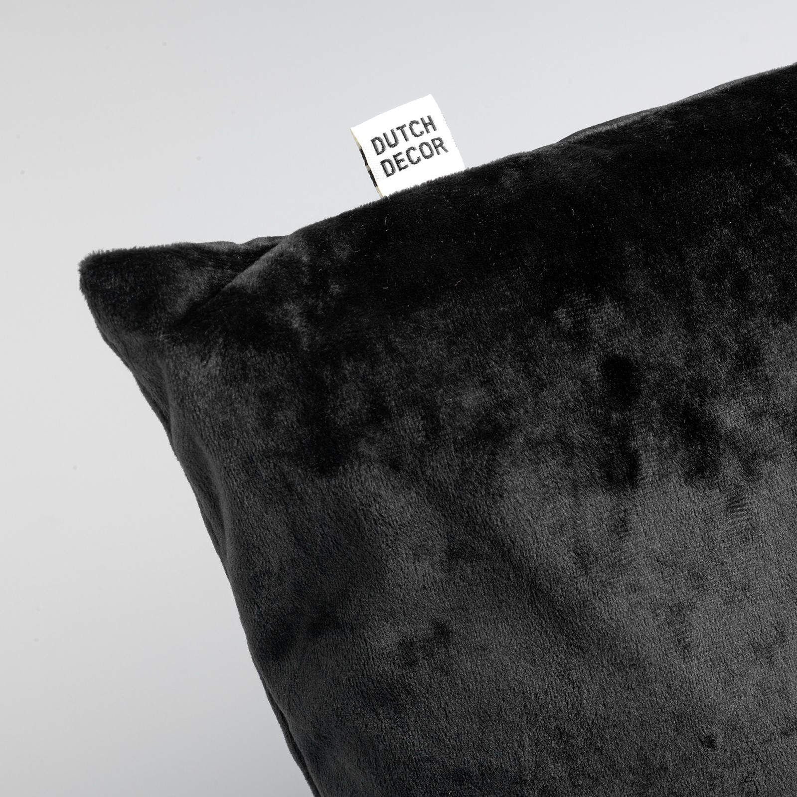 SKY - Kussenhoes velvet 45x45 cm - Raven - zwart SKY - Kussenhoes velvet 45x45 cm - Raven - zwart