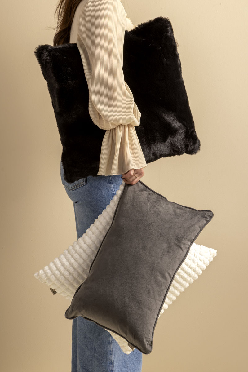 ZAYA - Kussenhoes 45x45 cm - bontlook - effen kleur - Raven - zwart
