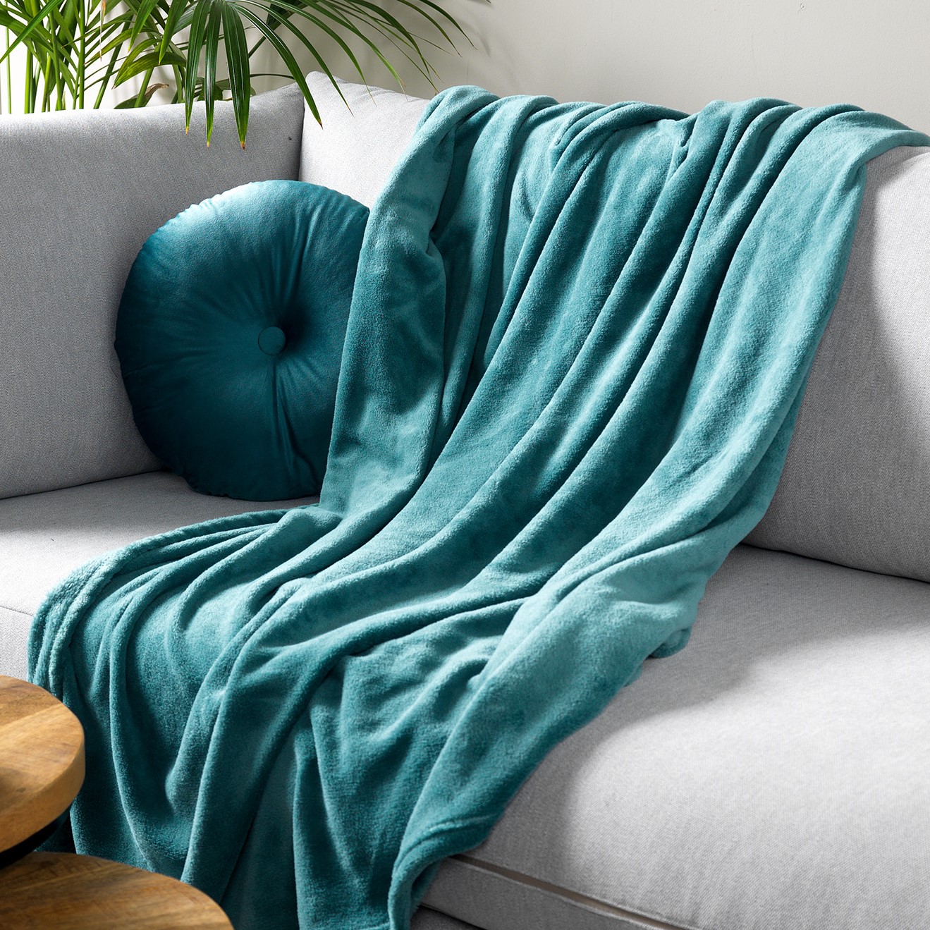 HARVEY - Plaid 150x200 cm - superzachte deken van fleece - Sagebrush Green - groen