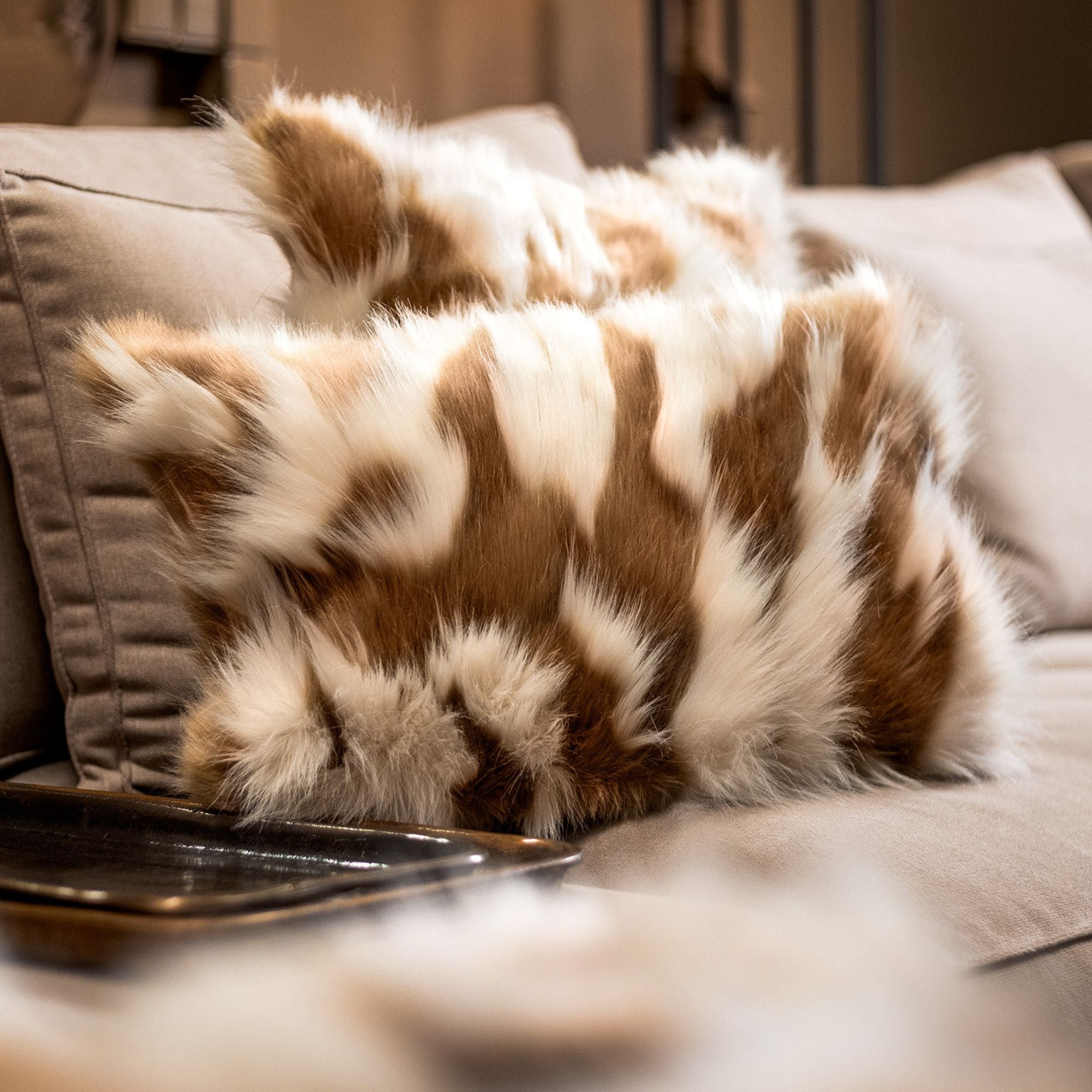 GABRIEL | sierkussen 30x50 cm | Natural | bruin | Hoii | met duurzame kussenvulling