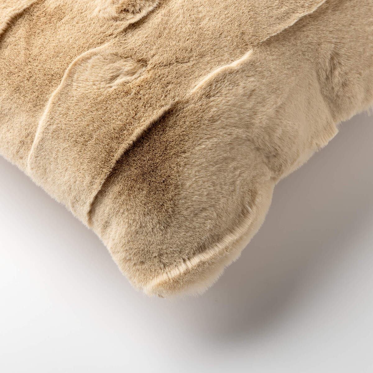 FERRE - sierkussen 40x60 cm - Irish Cream - beige